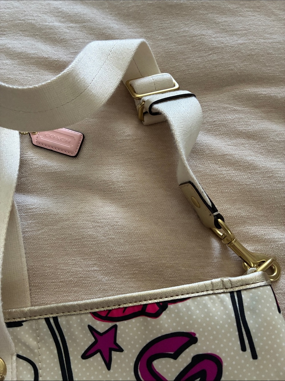 Coach Floral Graphic Tote in Off White, Pink & Magenta - Picture 3 of 9